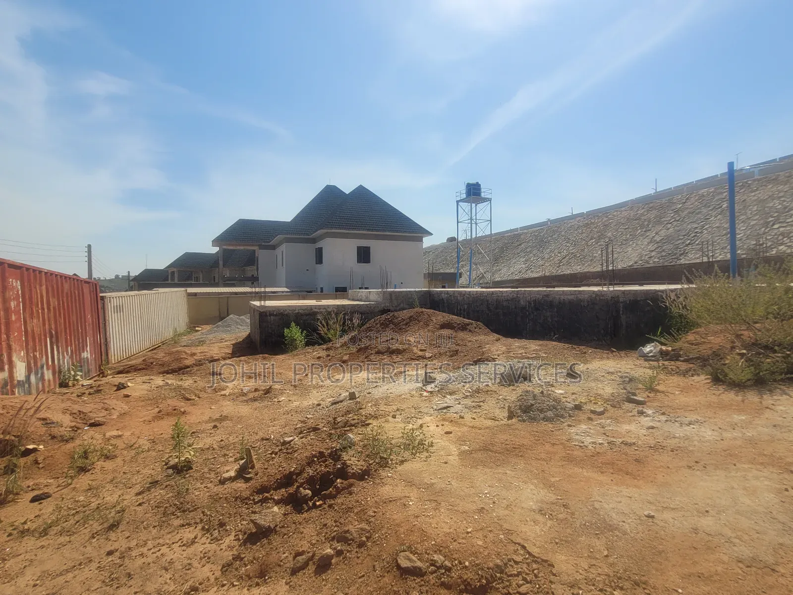 1000sqm Land With DPC for Sale Solidly Built for 5 or 6 Bed Detached