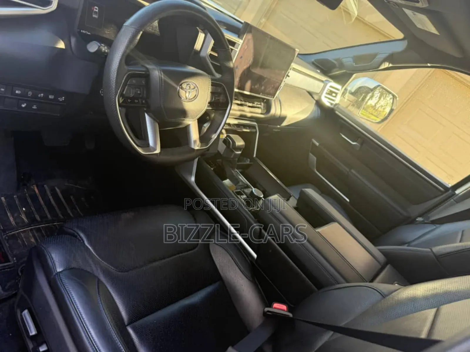 Toyota Tundra Platinum CrewMax 6.5' Bed 2024 White