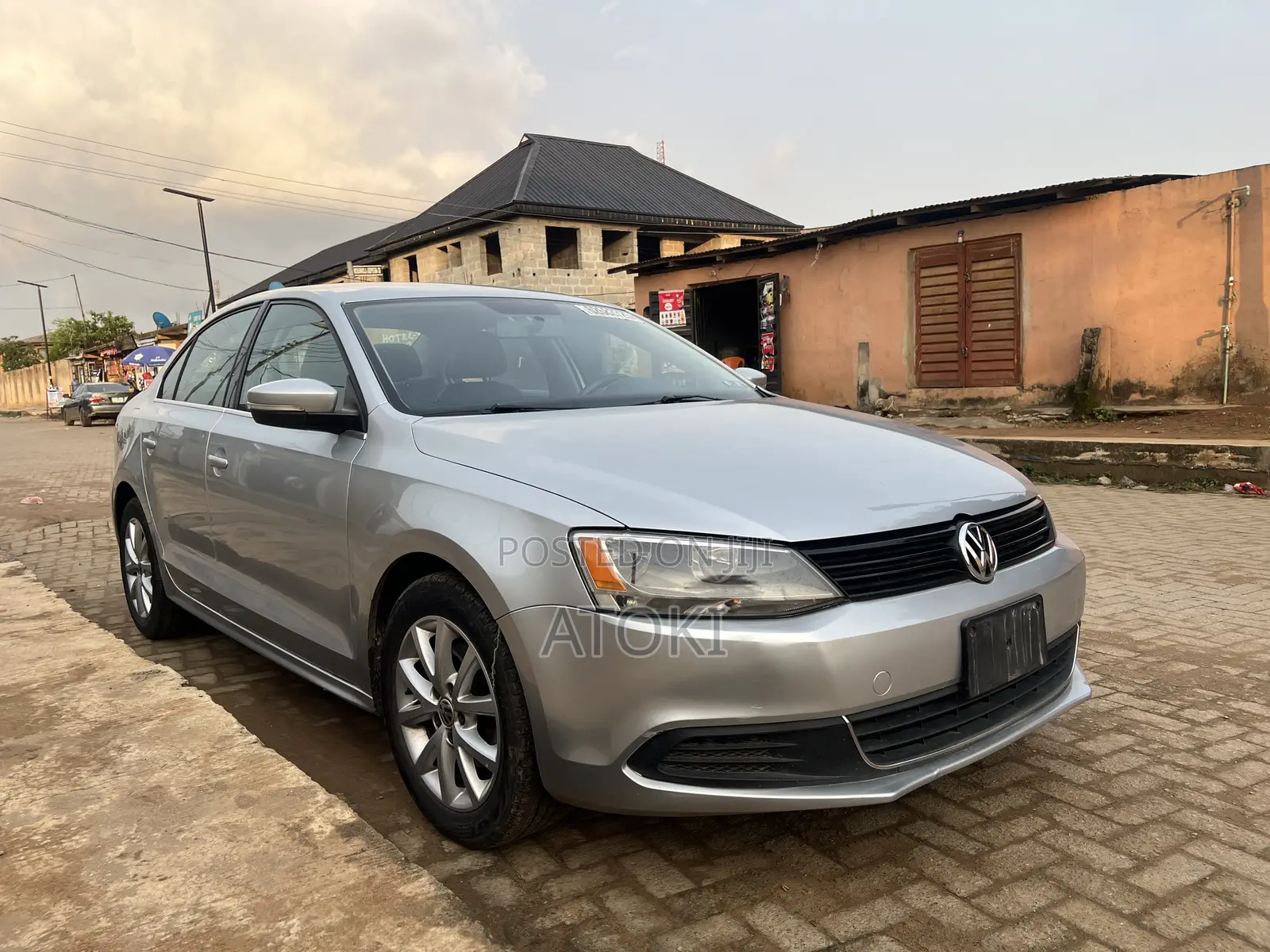 Volkswagen Jetta SE 4dr Sedan w/Connectivity (1.8L 4cyl Turbo 5M) 2014