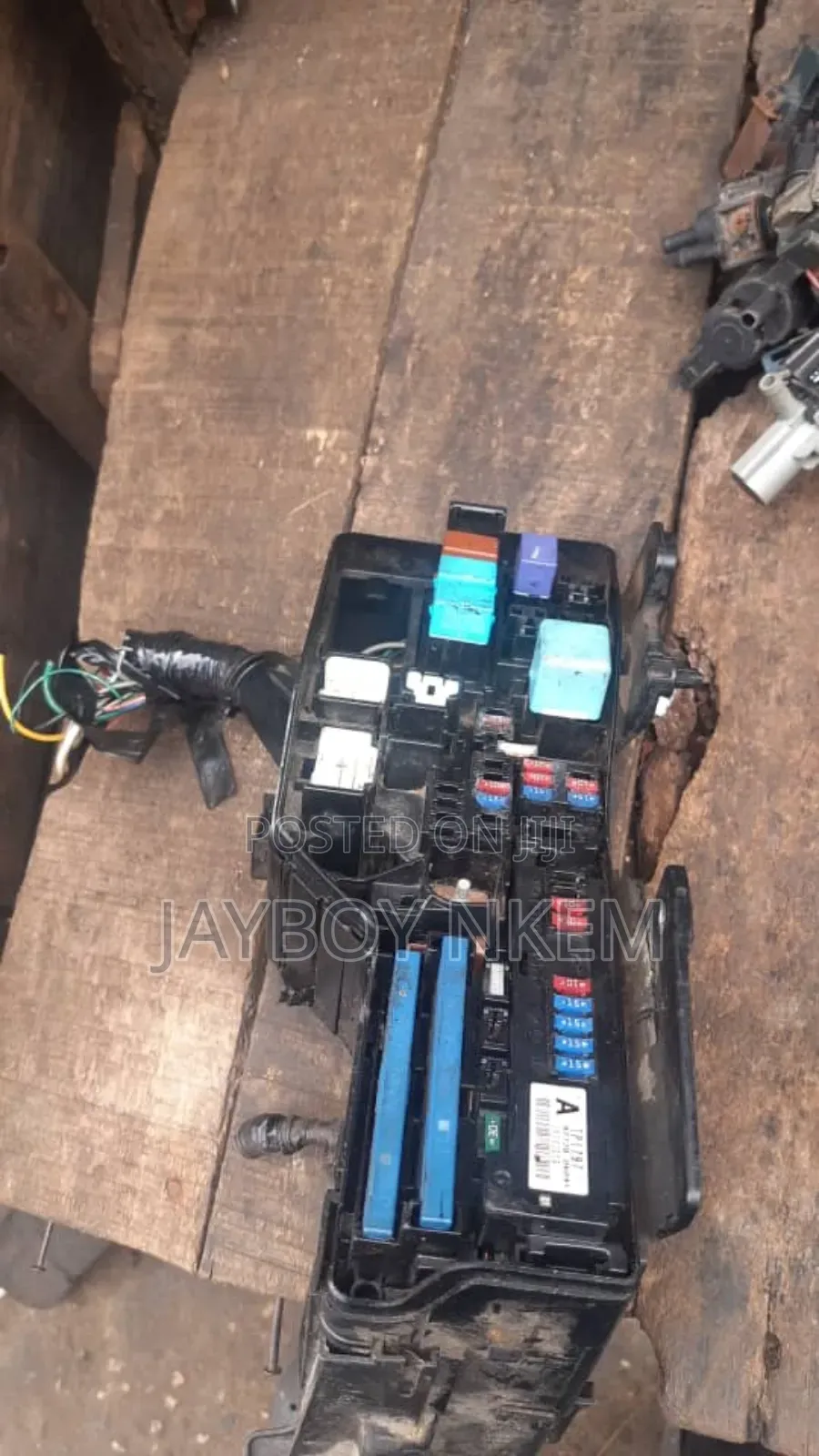 Complete Fuse Box for Toyota Camry 2010 Model