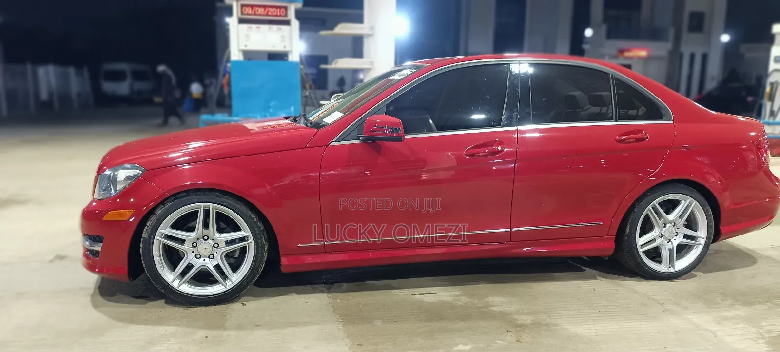 Mercedes-Benz C250 2013 Red