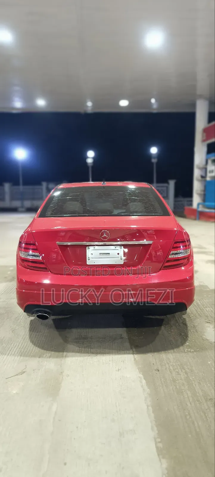 Mercedes-Benz C250 2013 Red