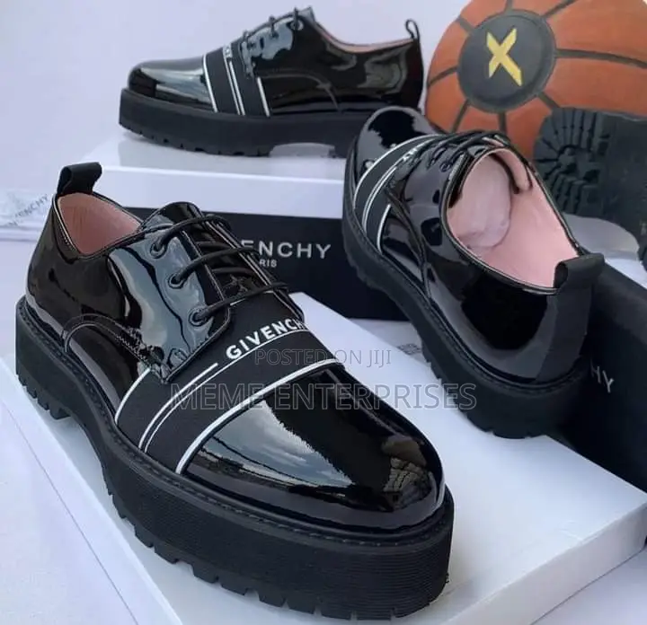 Men Shoess > 