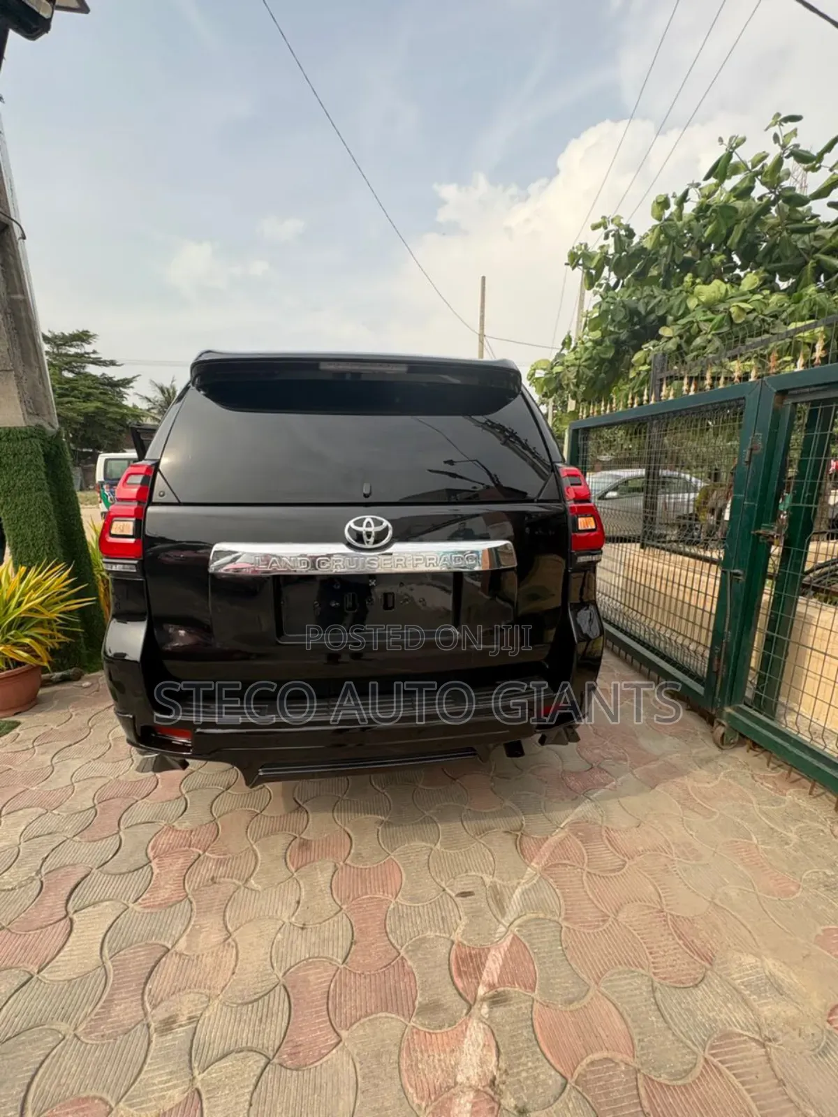 Toyota Land Cruiser Prado 4.0 Petrol TX 2012 Black