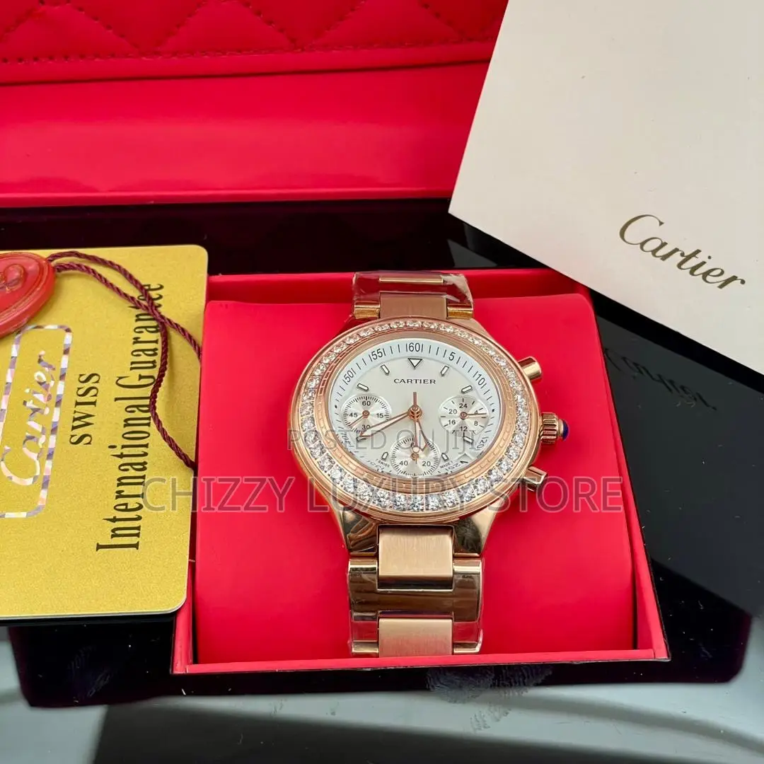 Cartier Quality Luxury Men Women Chain Strap Wristwatch