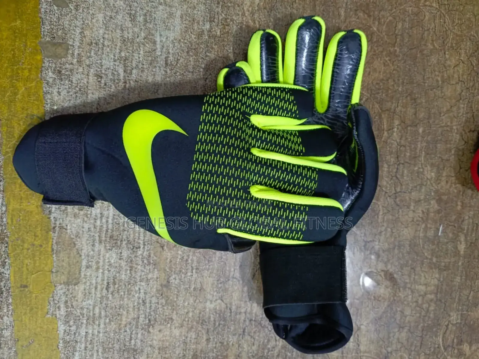 Professional Goalkeeper Glove