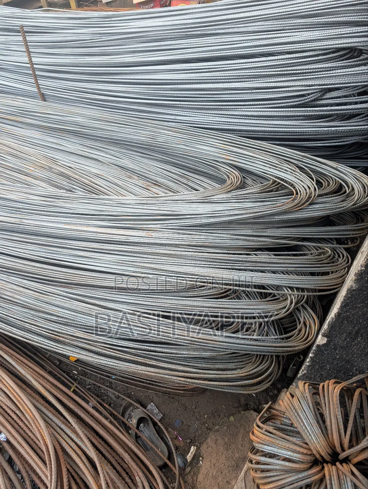Iron Rod Steel Bar Reinforcement Rebars. Complete Diameter
