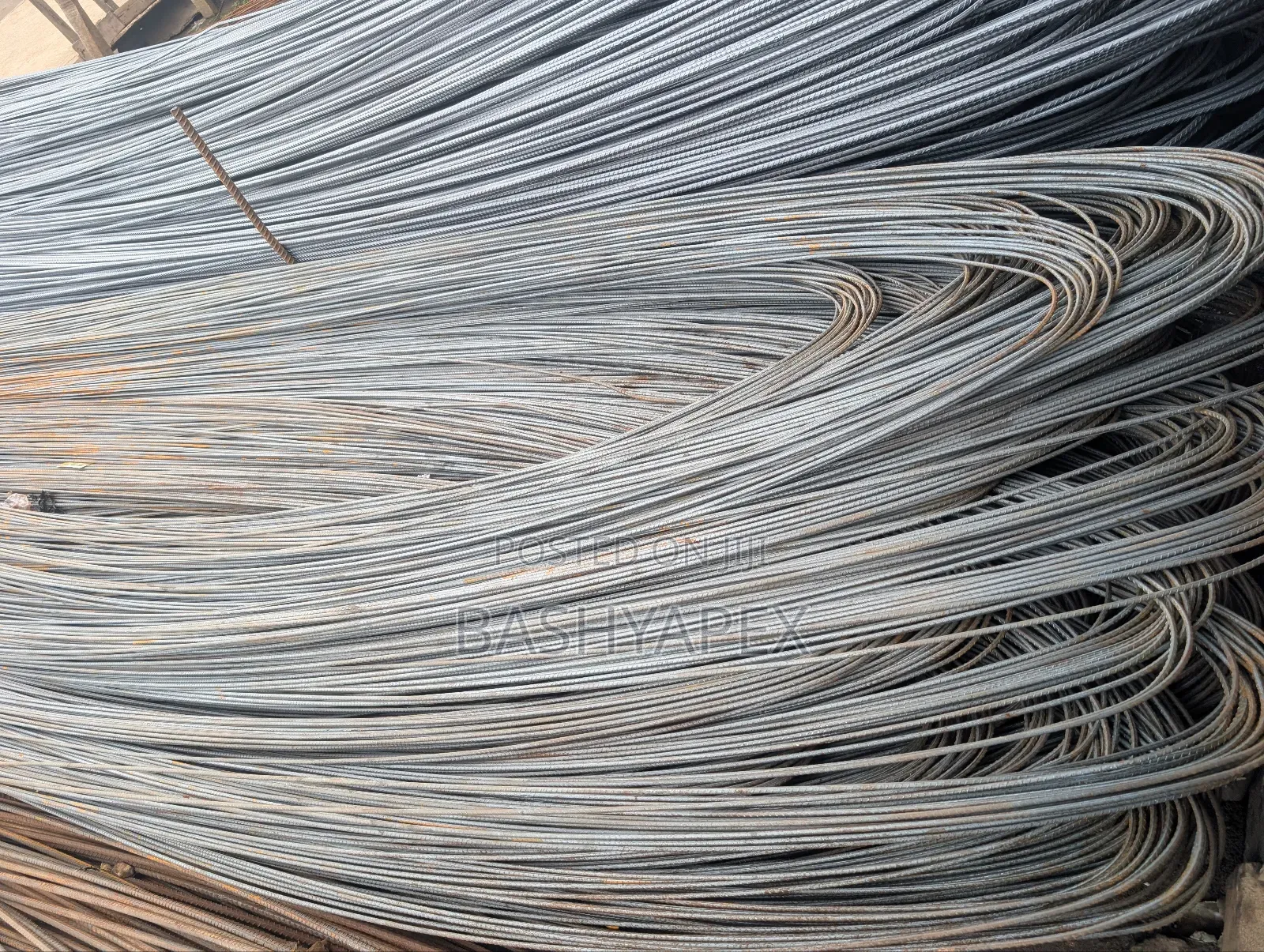 Iron Rod Steel Bar Reinforcement Rebars. Complete Diameter