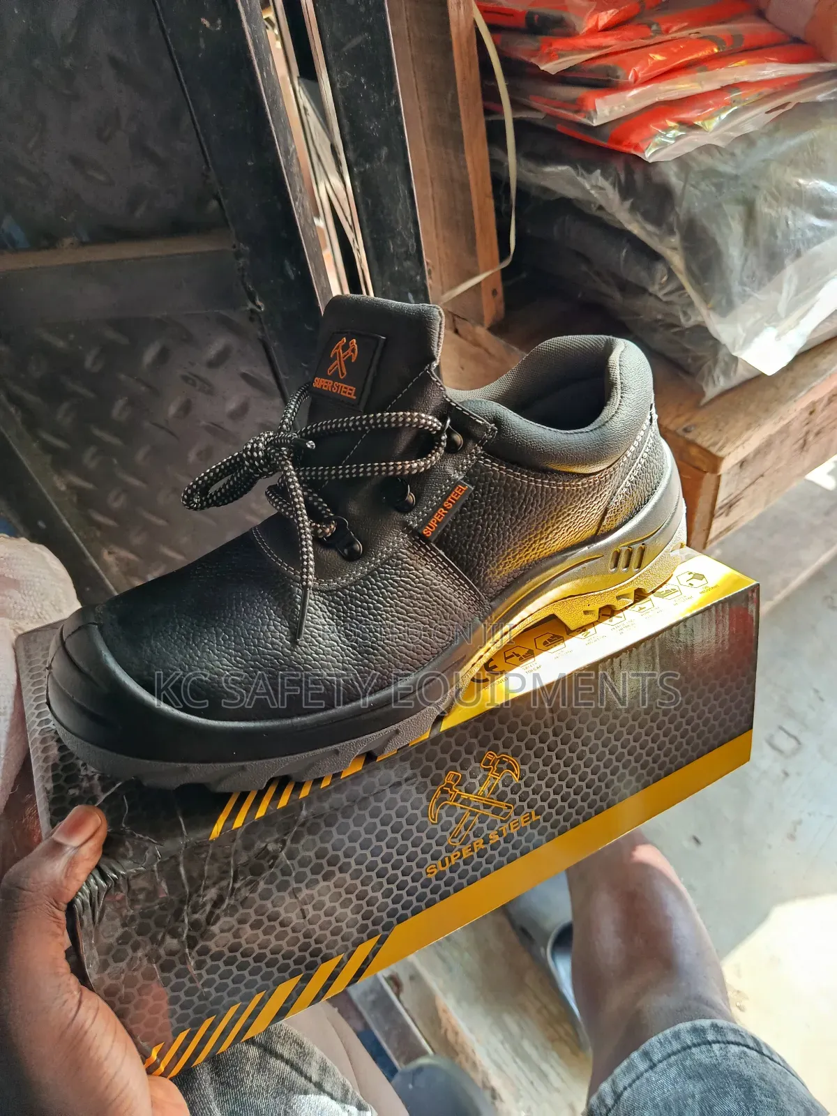 Super Steel Shoe