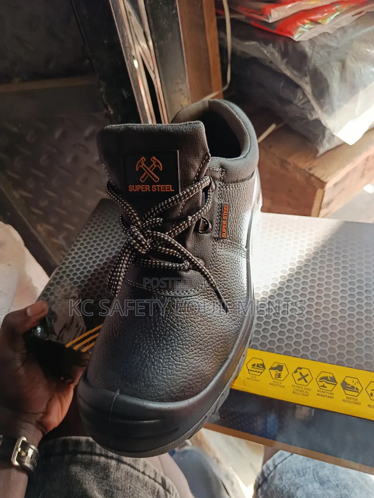 Super Steel Shoe