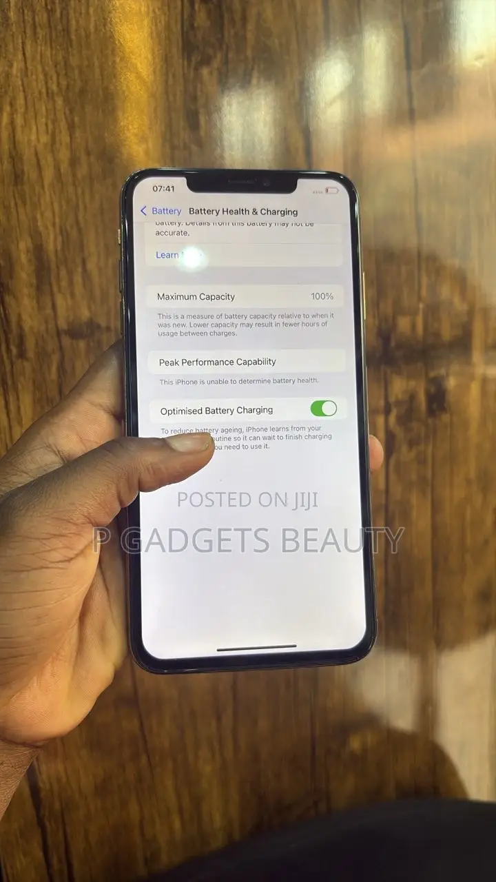 Apple iPhone XS Max 64 GB Gold
