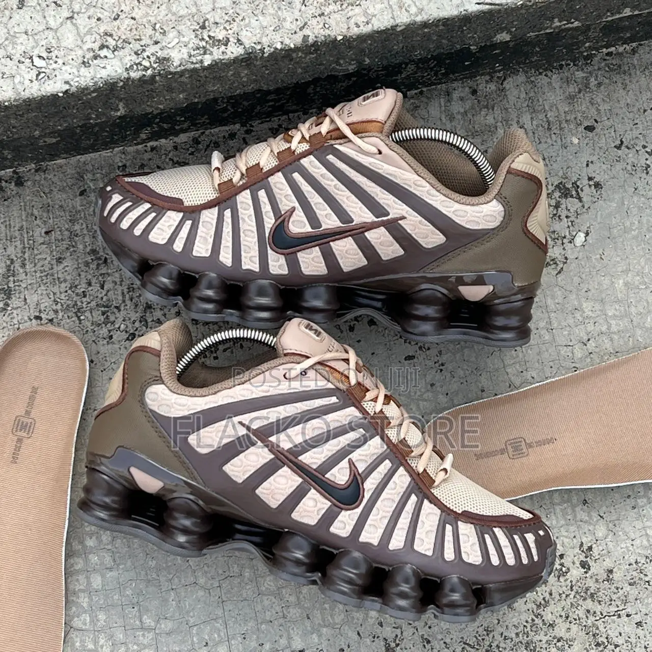 Original Nike Shox Tl Khaki Sneakers