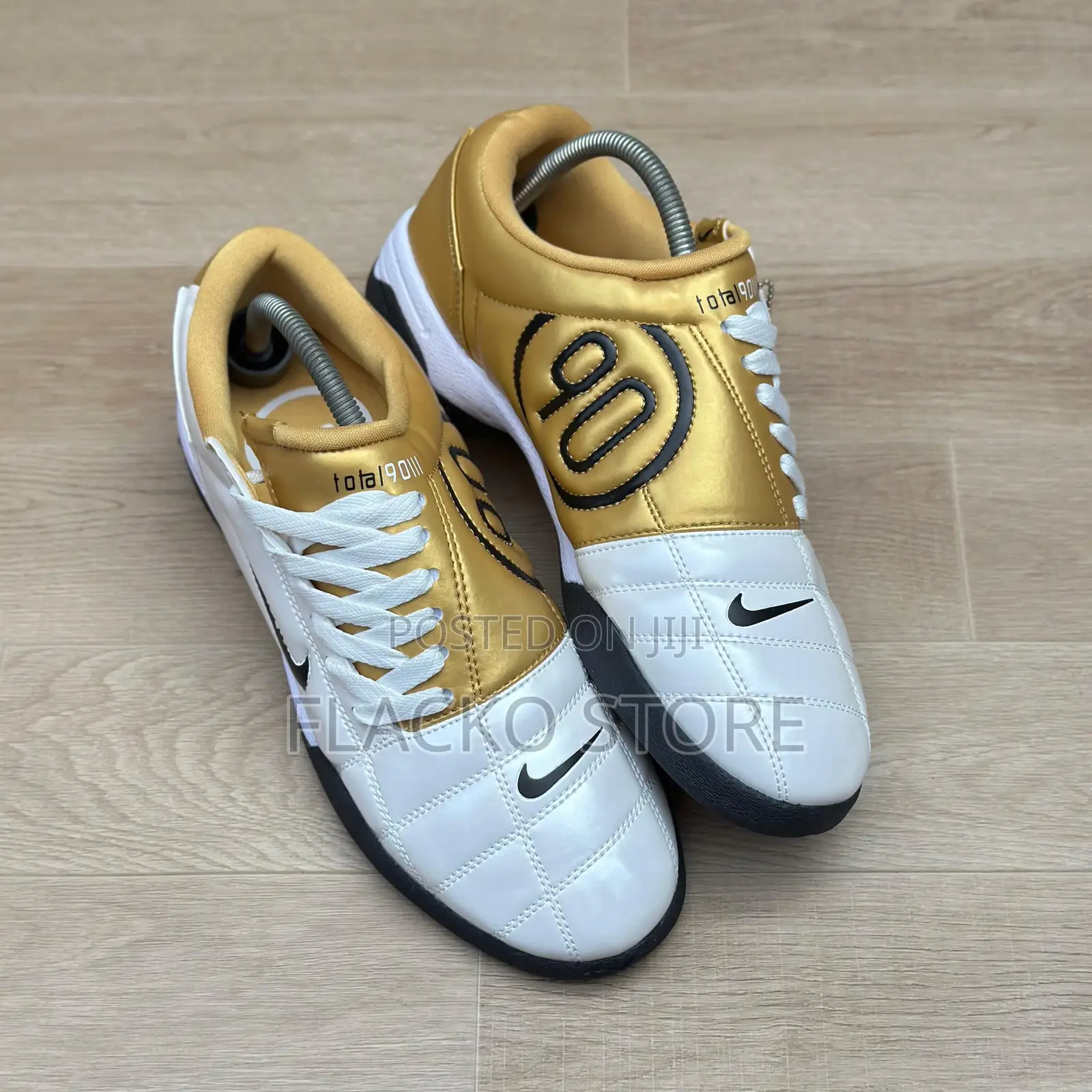 Original Nike Total 90 Iii Sp Metallic Gold Sneakers