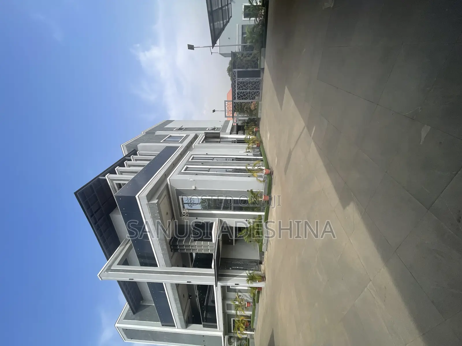 7bdrm Duplex in Gwarimpa Estate,By, Gwarinpa for sale