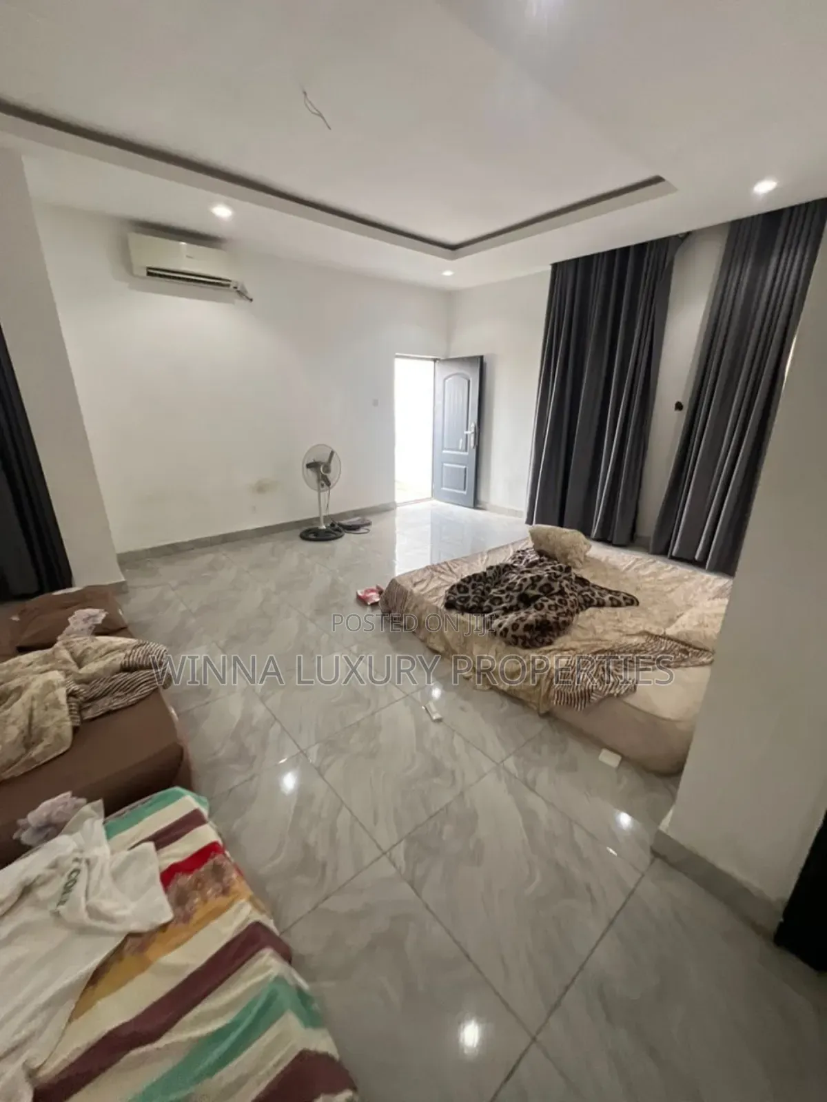4bdrm Townhouse/Terrace in Opposite Game, Kaura for sale