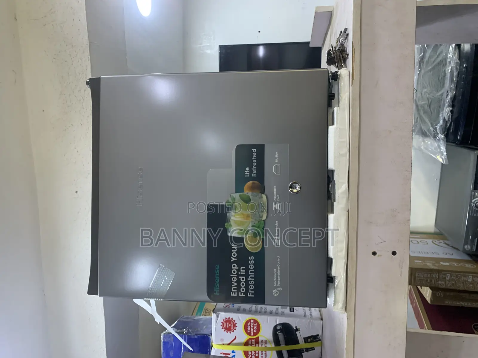 Hisense Mini Bar Refrigerator