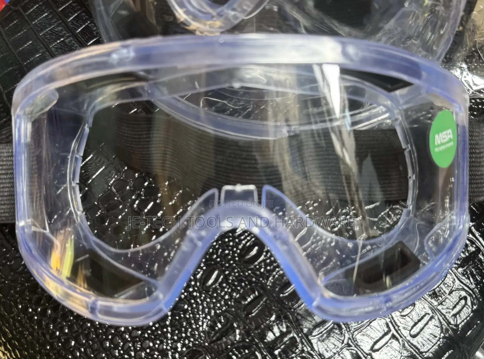 Safety Glasses - Splash-proof, Dust-proof & Sand-proof Goggles
