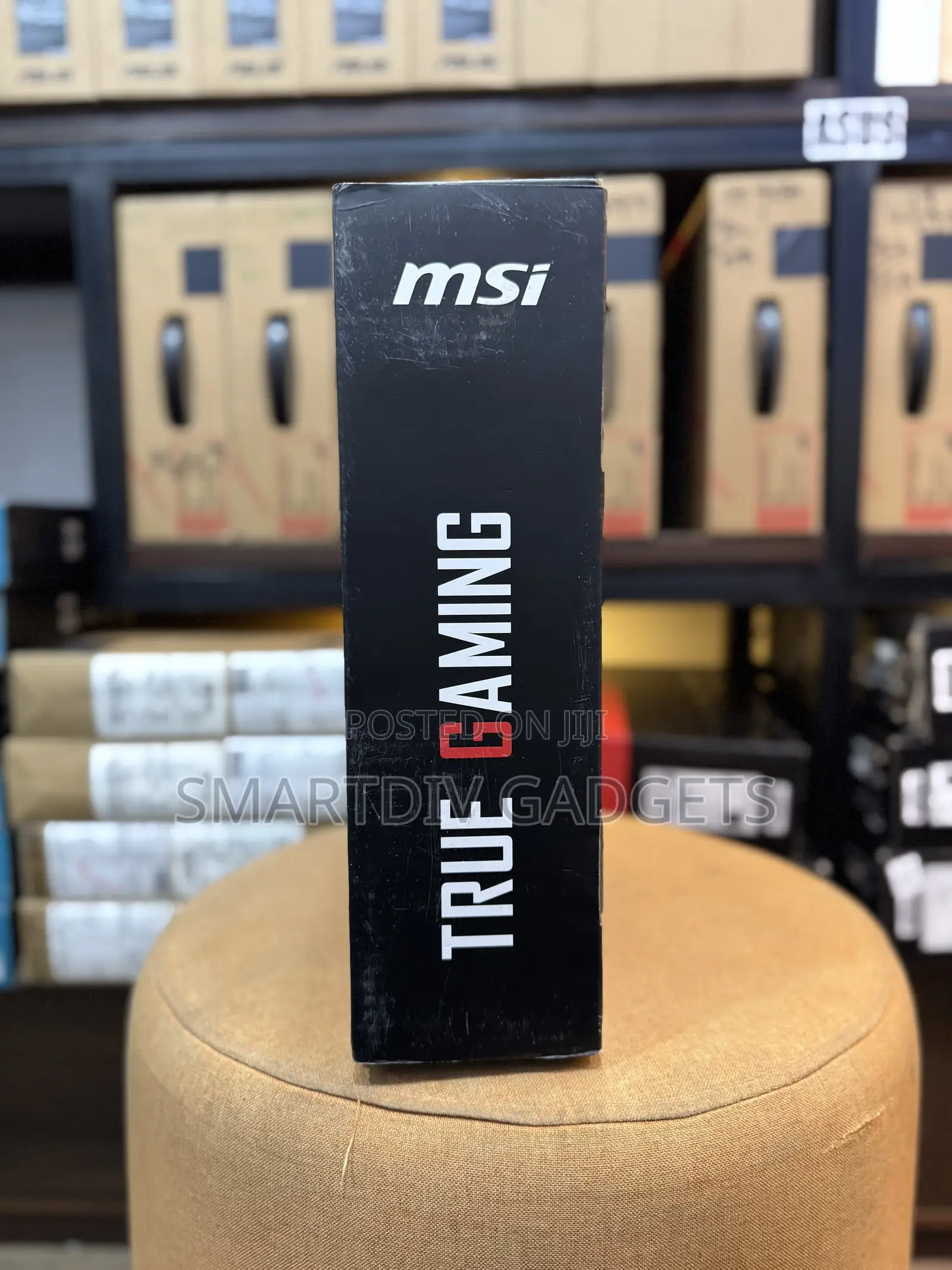 New Laptop MSI Raider GE68HX 13VI-202US 32GB Intel Core i9 SSD 1T