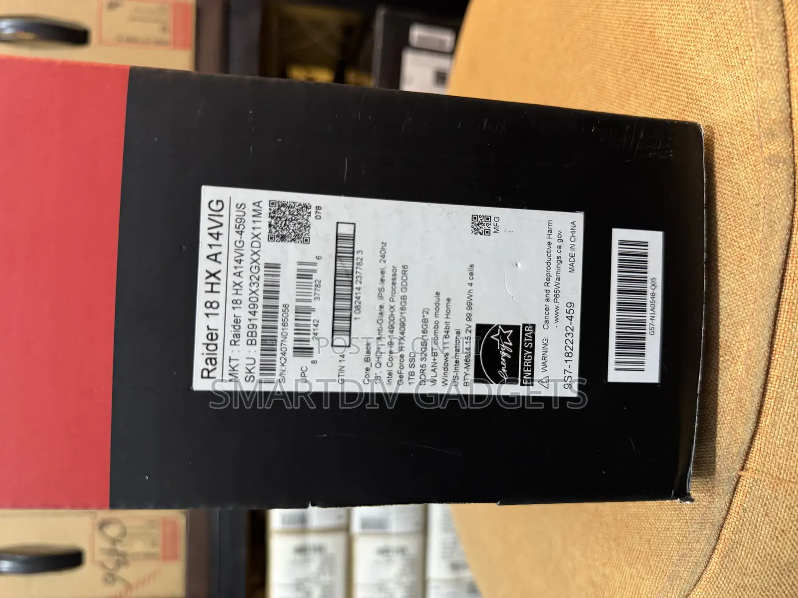 New Laptop MSI Raider GE68HX 13VI-202US 32GB Intel Core i9 SSD 1T