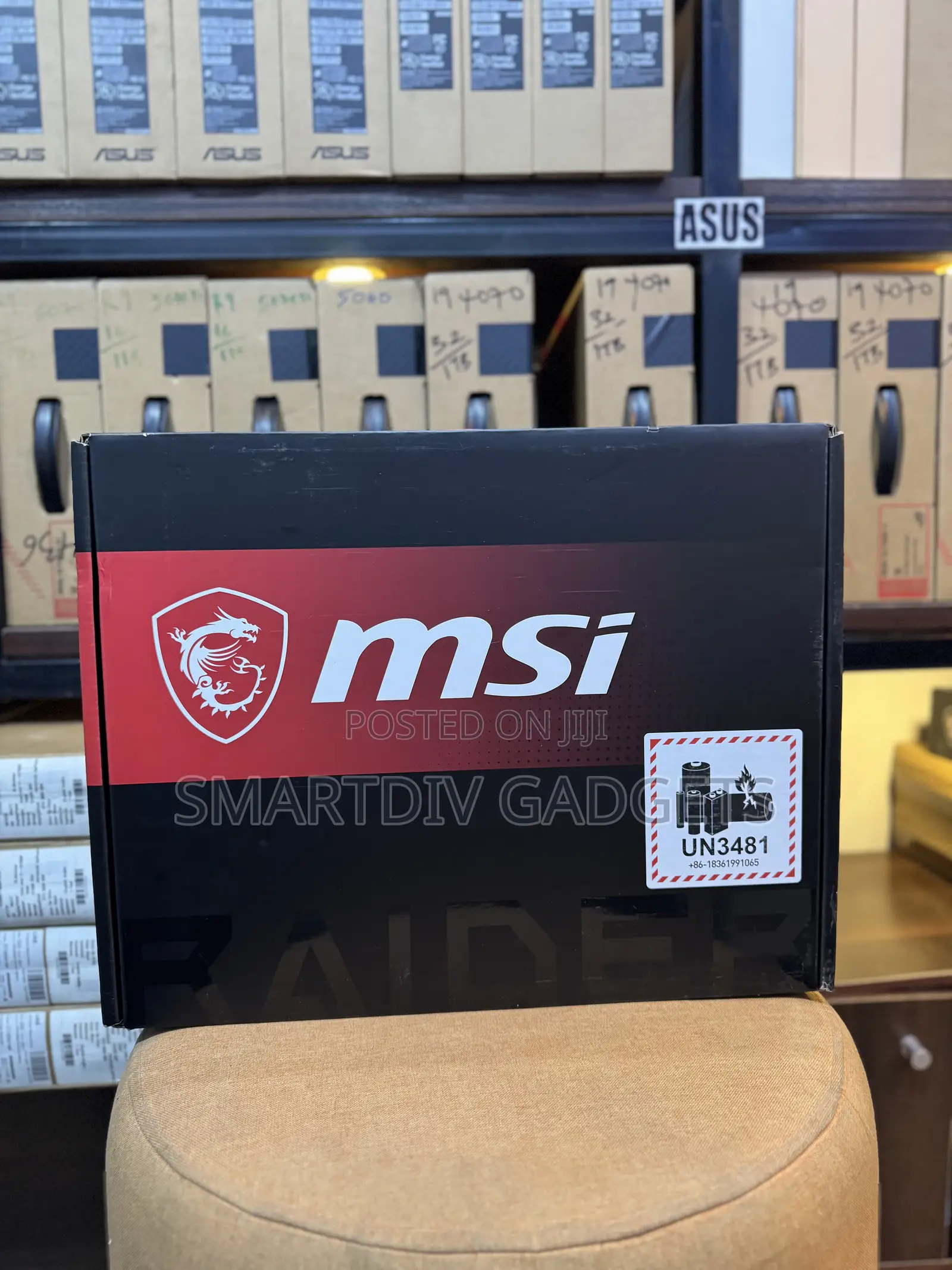 New Laptop MSI Vector 16 HX AI A2XWIG 32GB Intel Core Ultra 9 SSD 1T