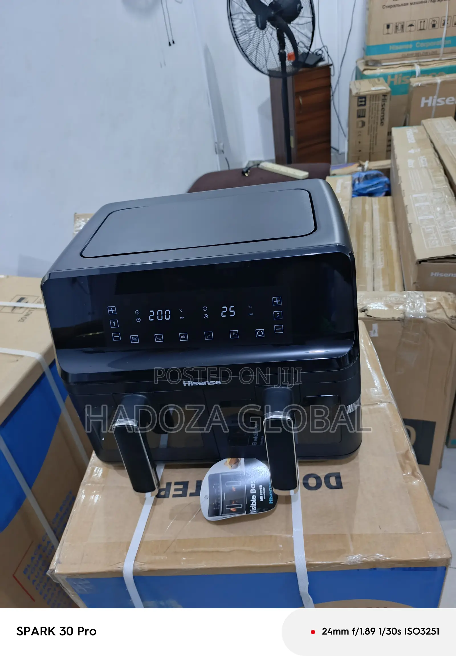 Compact Countertop 8l Airfryer From Hisense