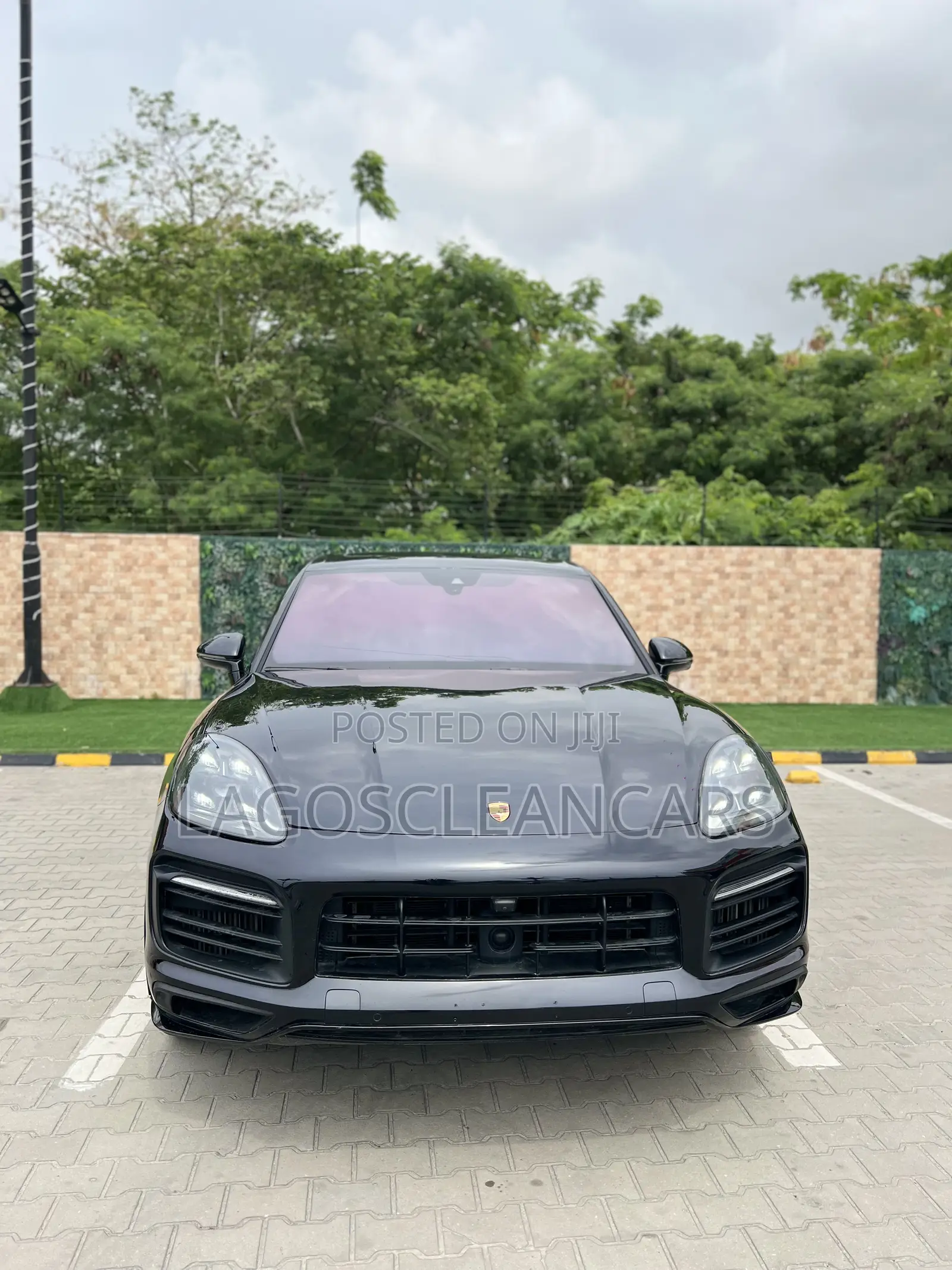 Porsche Cayenne GTS 2021 Black