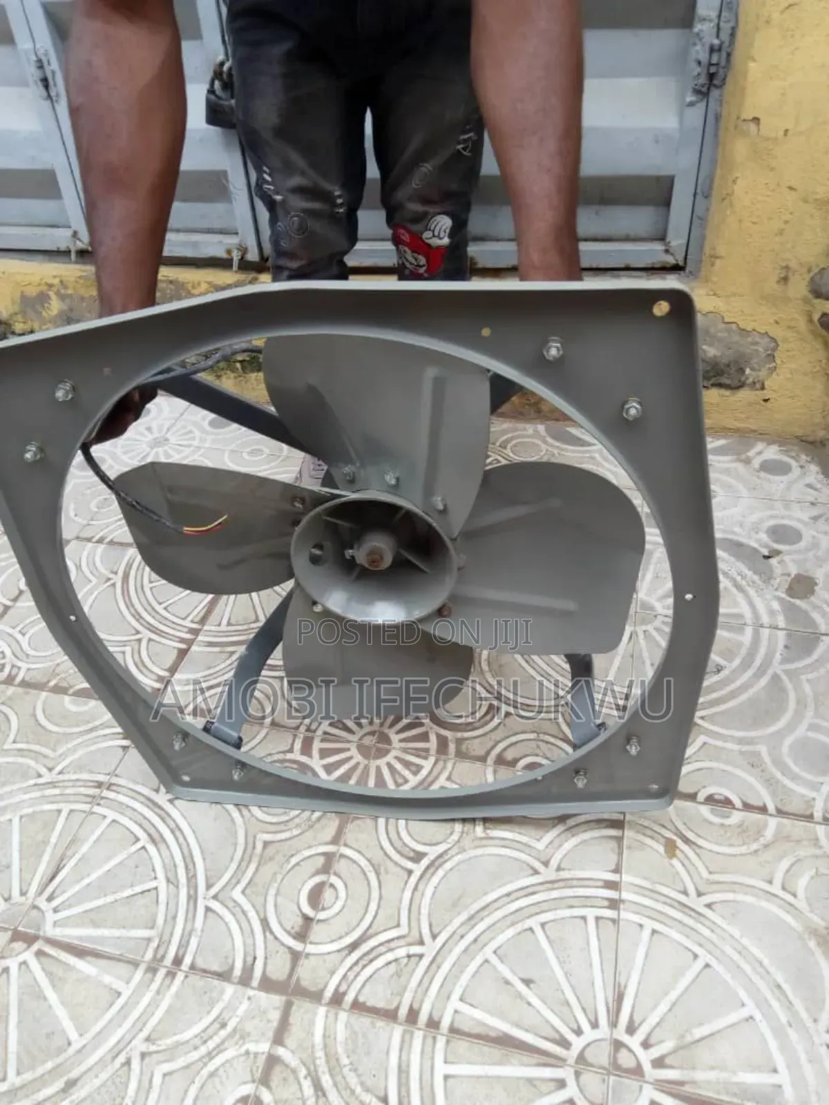 18"Inches Industrial Extractor Fan