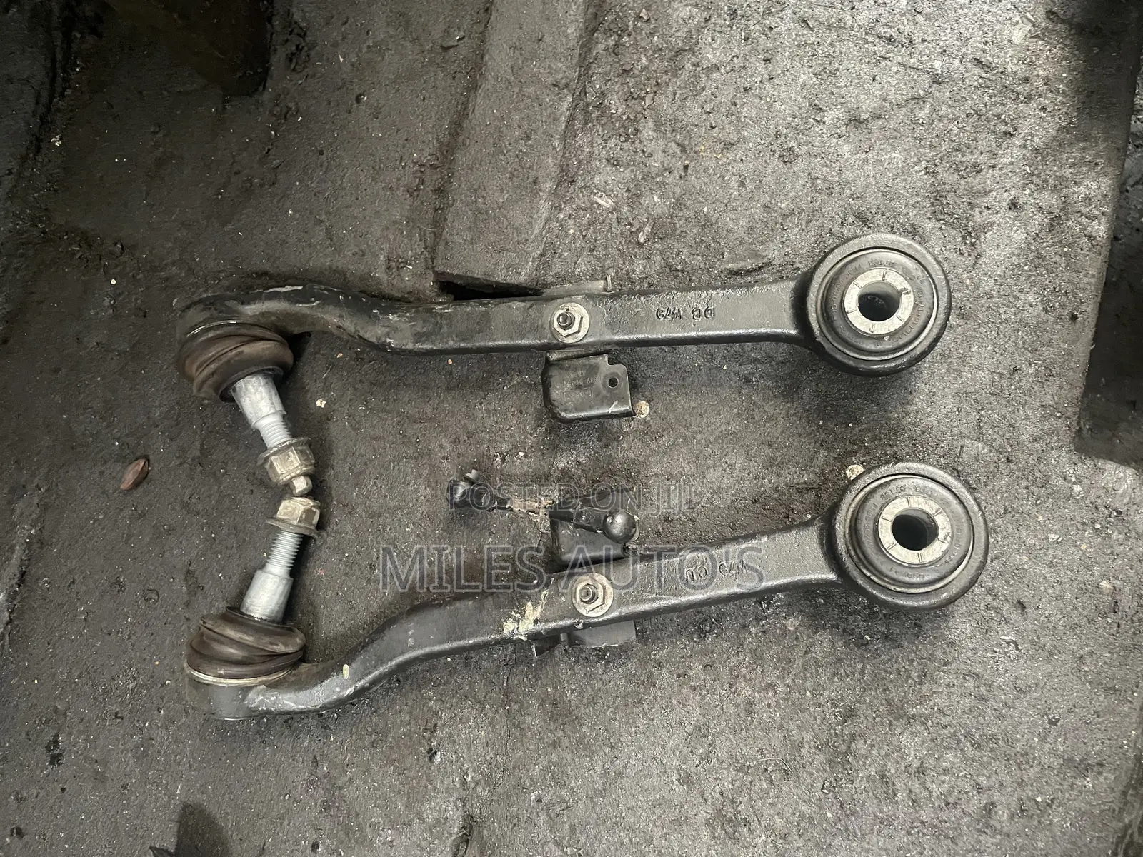 Ford Mustang Upper and Lower Arm