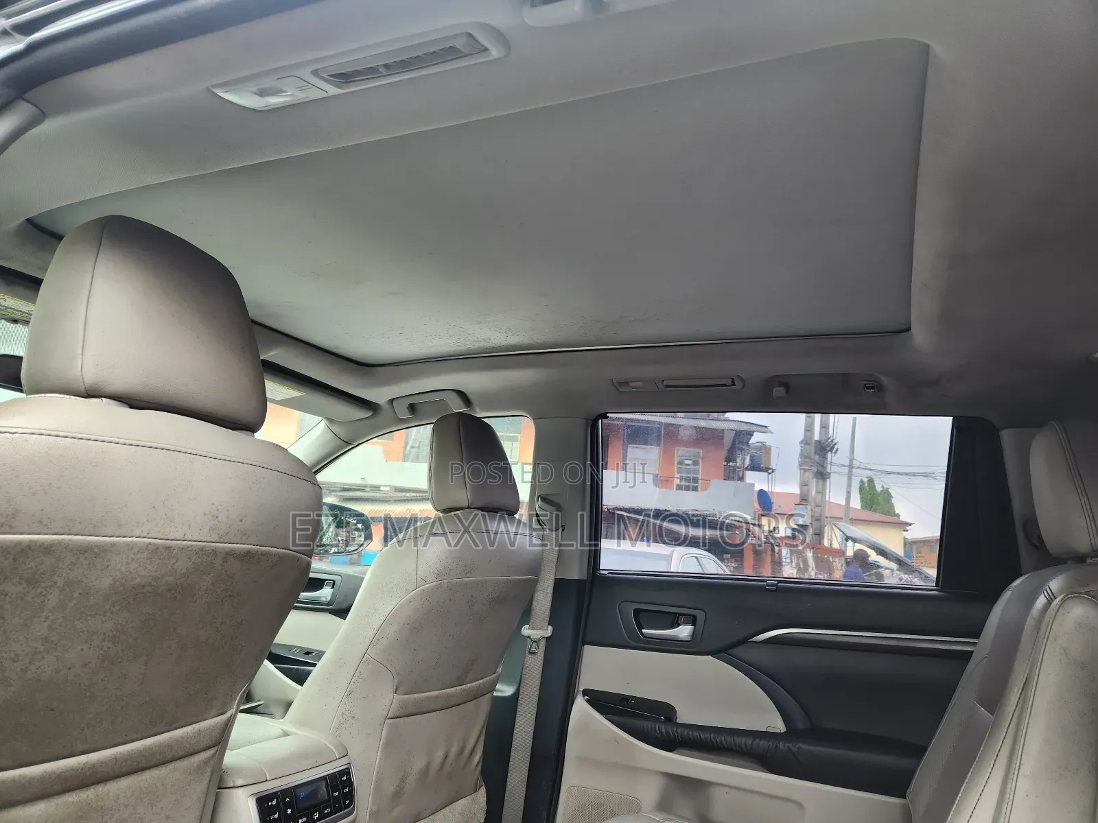 Toyota Highlander Limited Platinum 4dr SUV AWD (3.5L 6cyl 6A) 2015