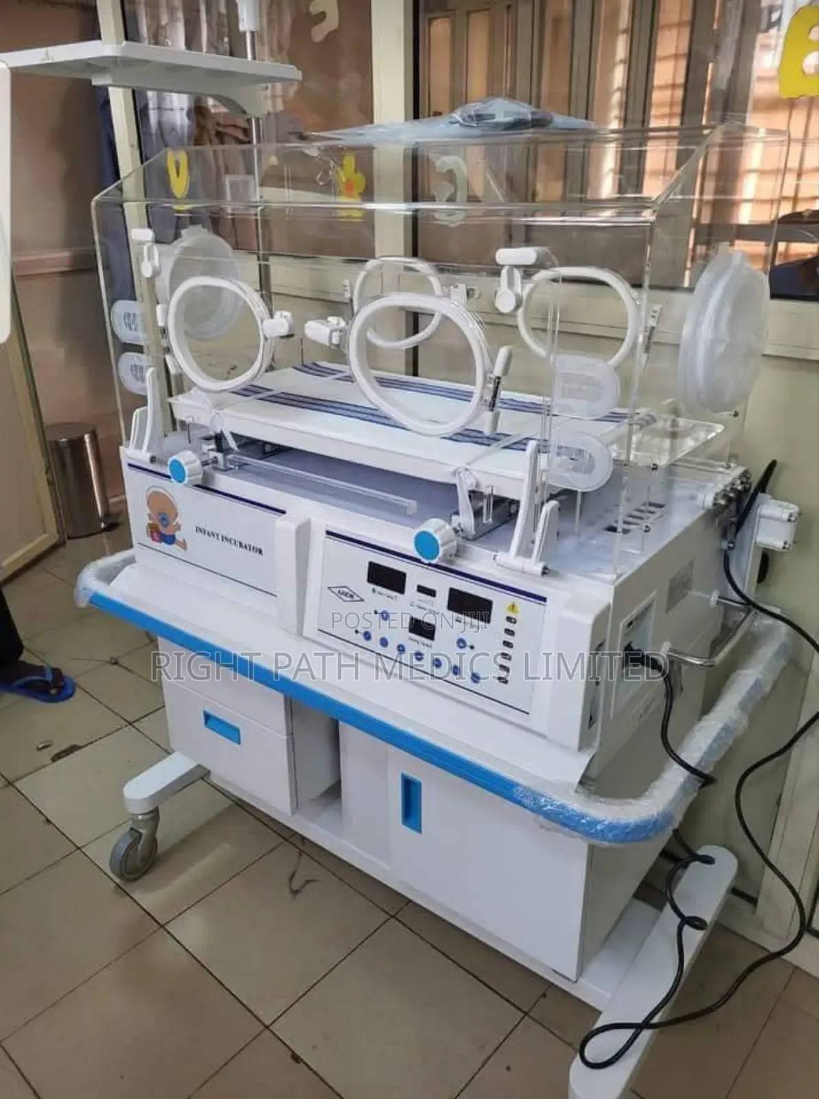 Infant Incubator