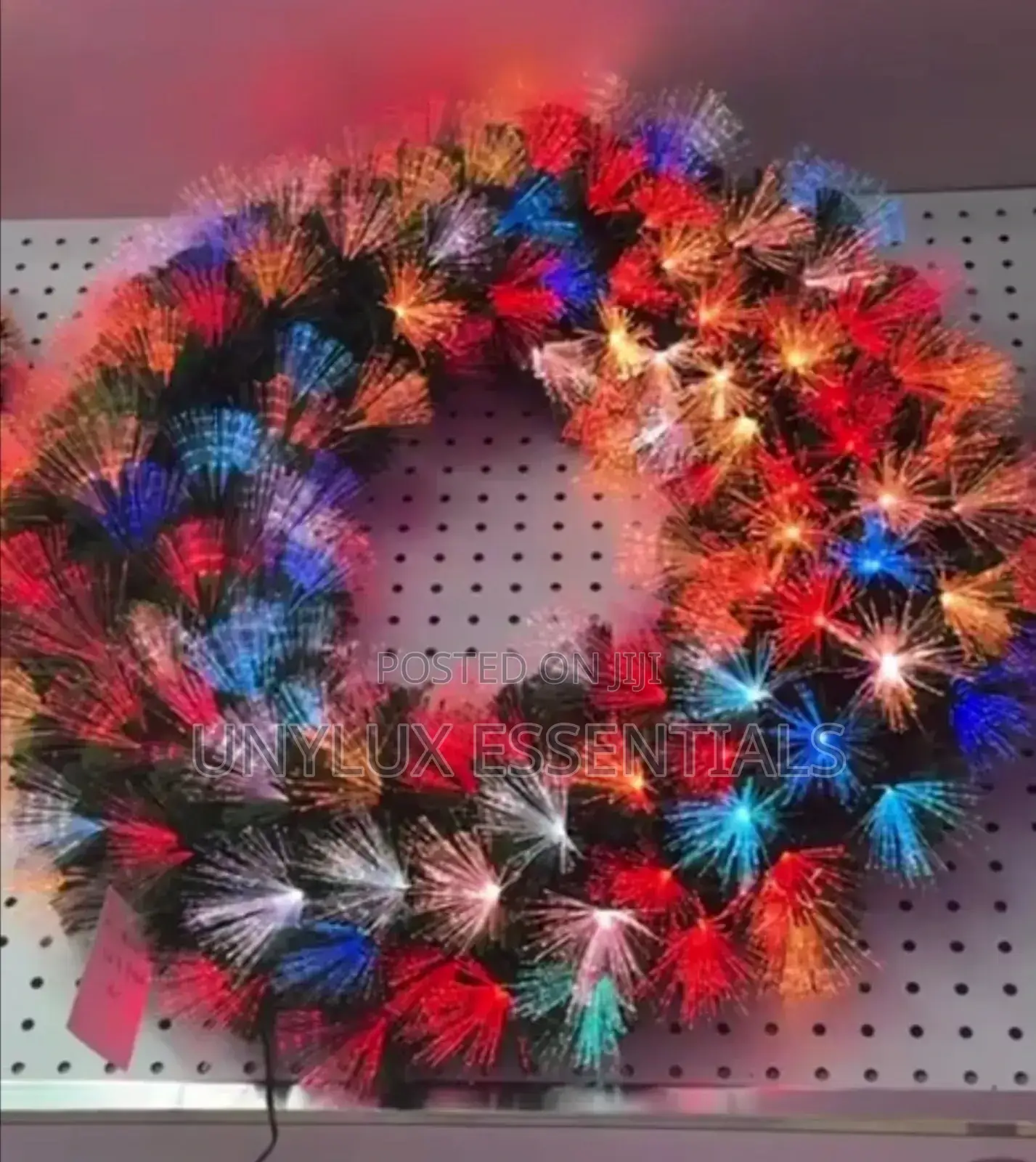 60cm Snow Edged Christmas Wreath With Light