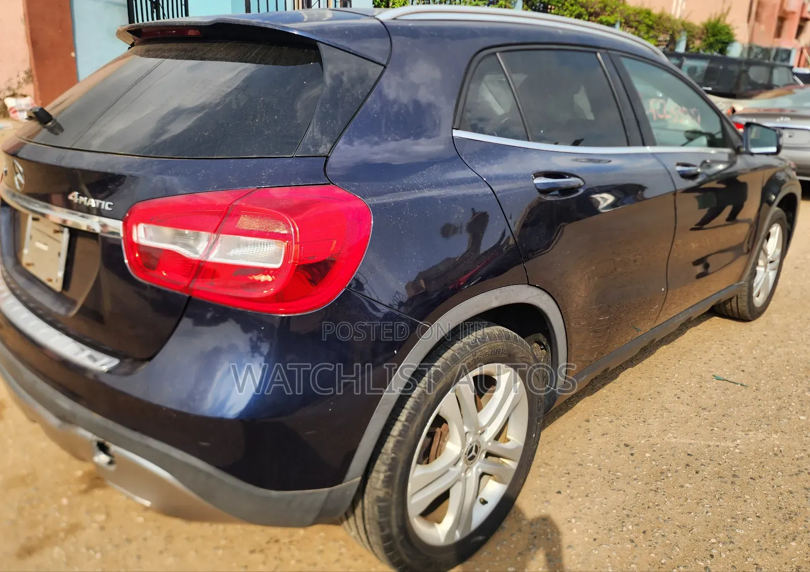 Mercedes-Benz GLA 250 2018 Blue