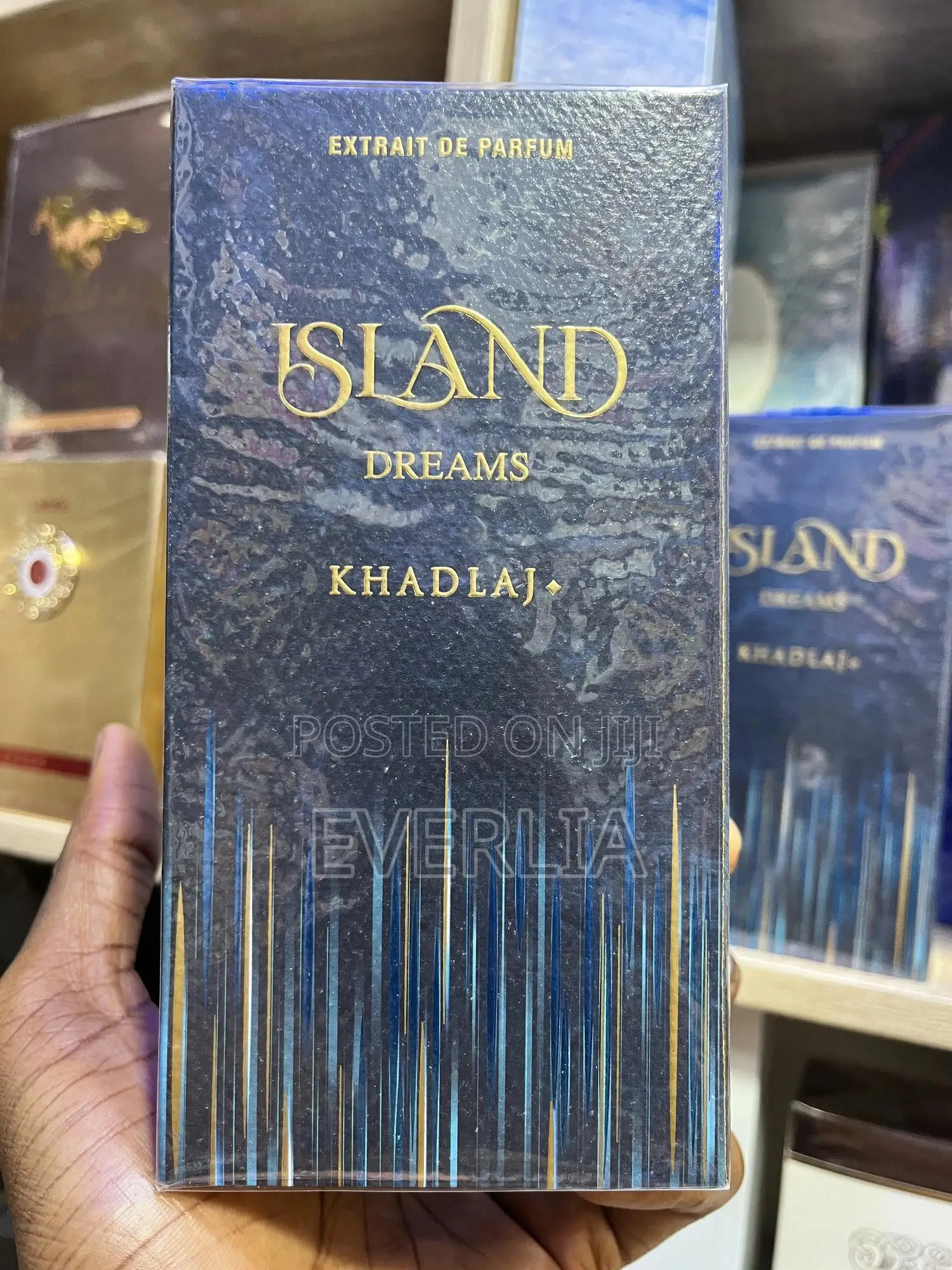 Island Dreams Extract De Parfum by Khadlaj