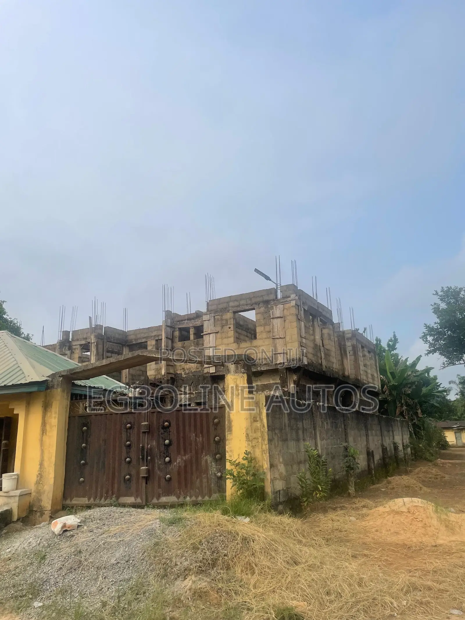 2bdrm House in Osisioma Ngwa for sale