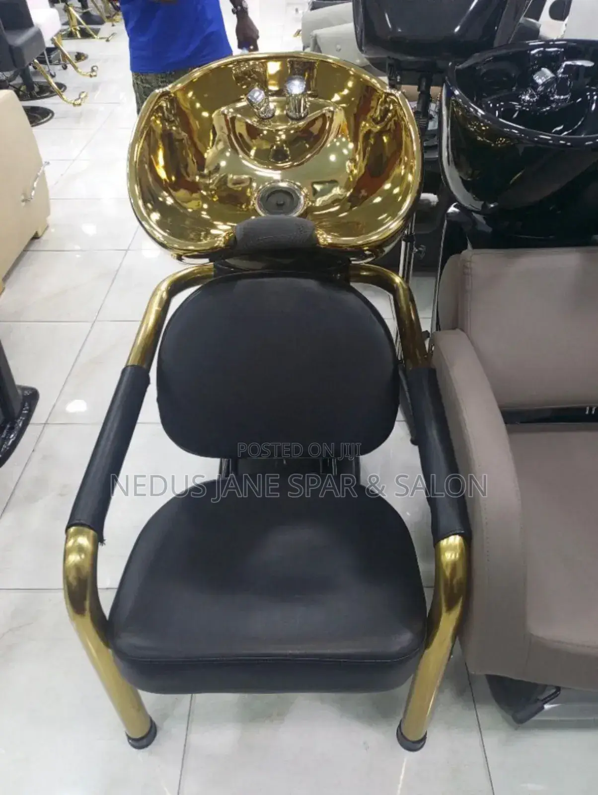 Shampoo Chair