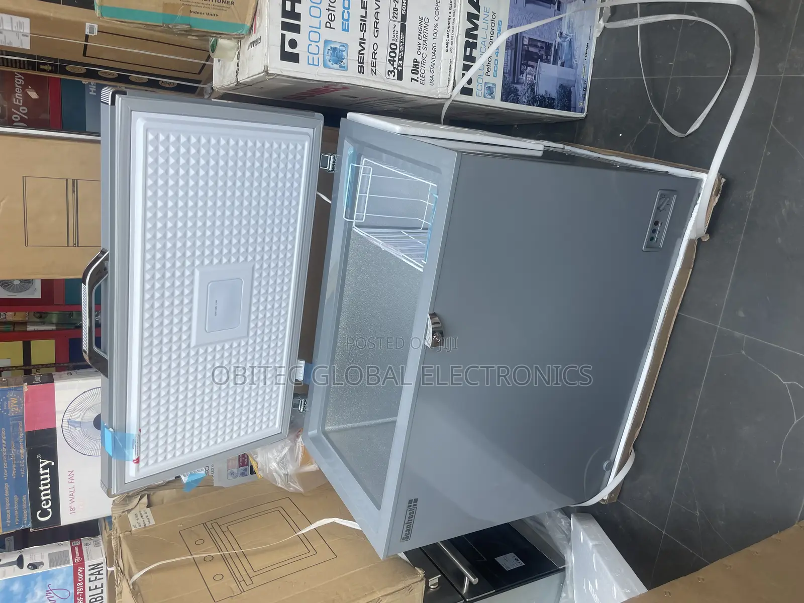 Scanfrost Chest Freezer 200l