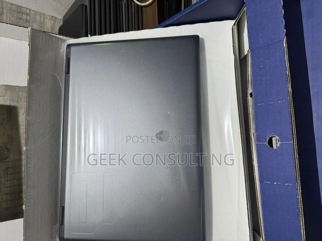 Laptop Dell Alienware M16 R2 16GB Intel Core Ultra 7 SSD 1T