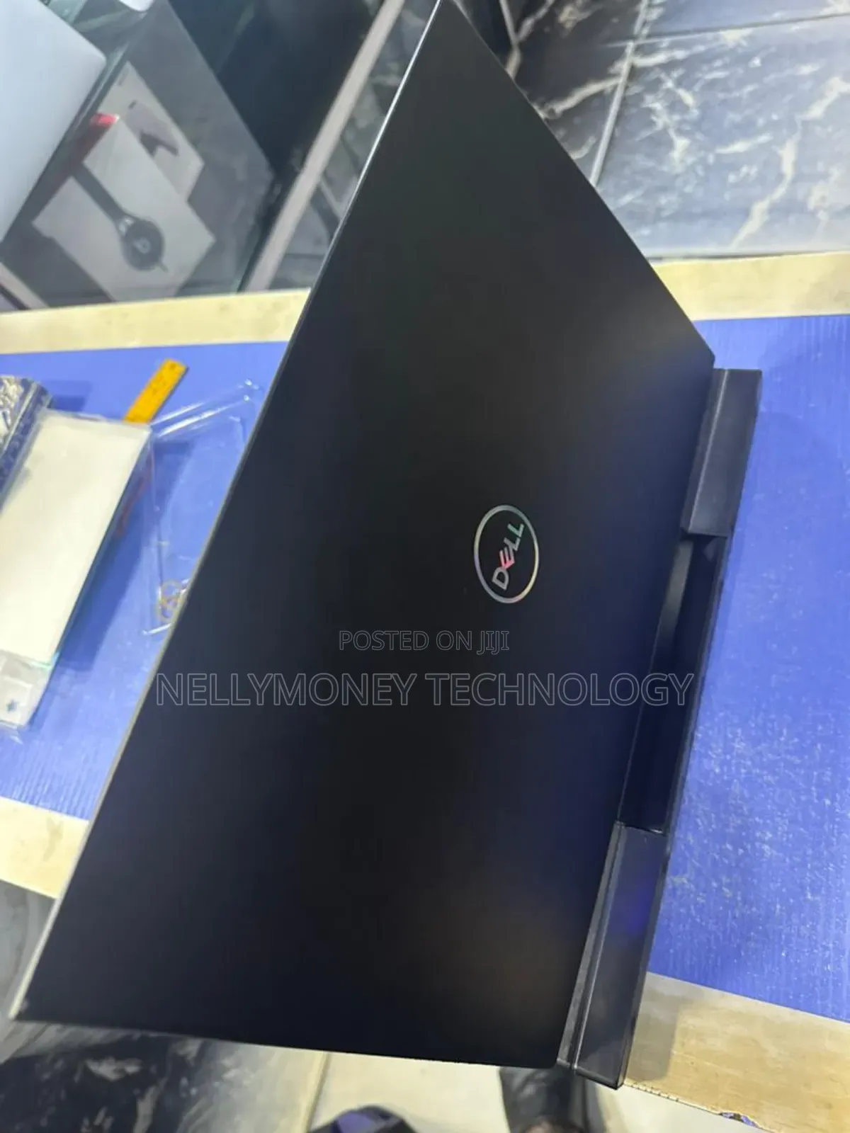 Dell Latitude 7202 256 GB Black