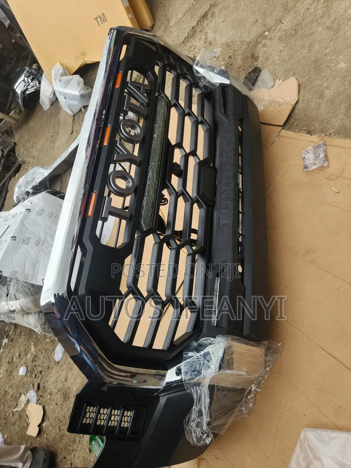 Complete Front Bumper for Toyota Tundra 2025 Available Dm