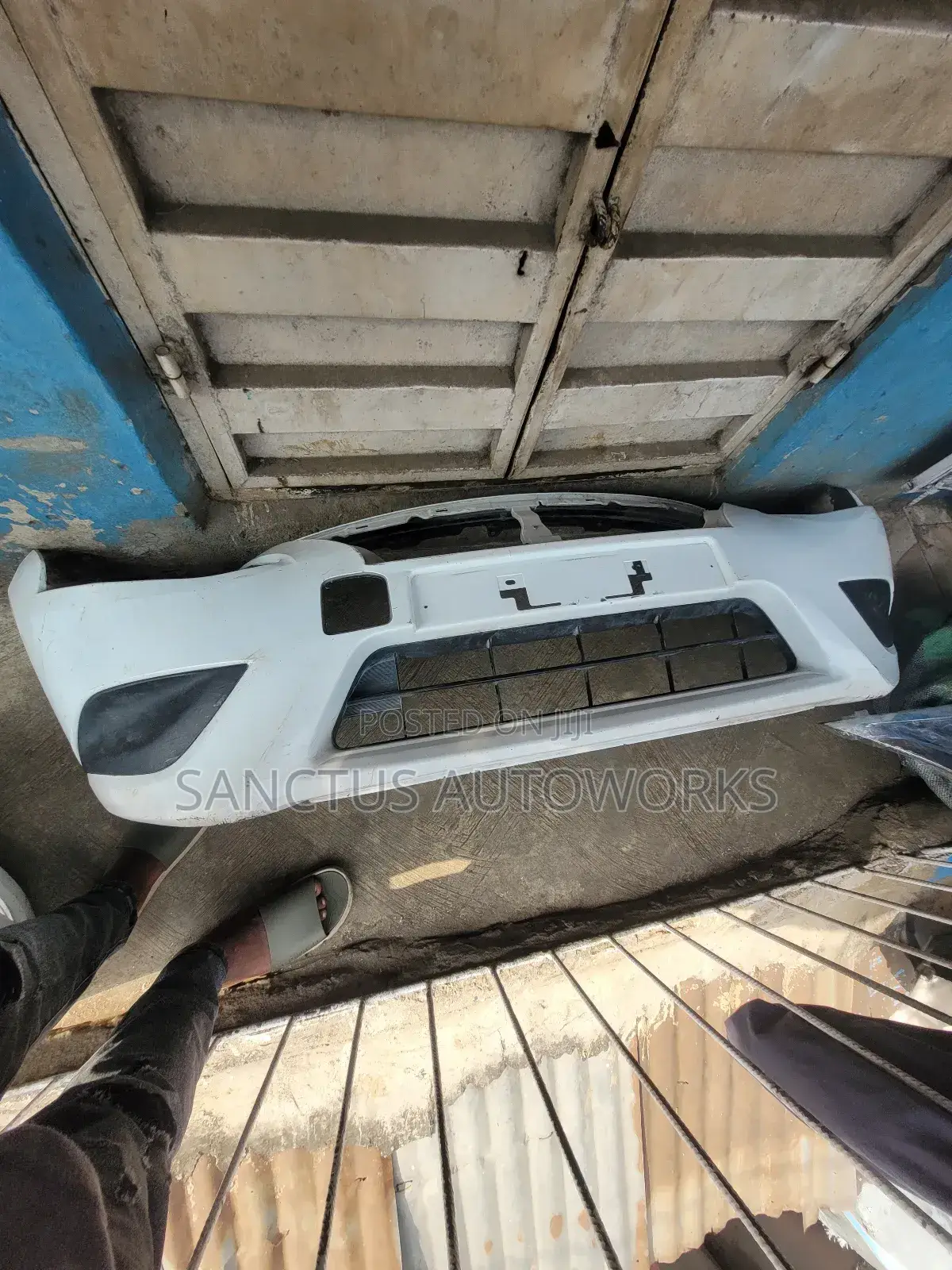 Bumper Nissan Almera 2014