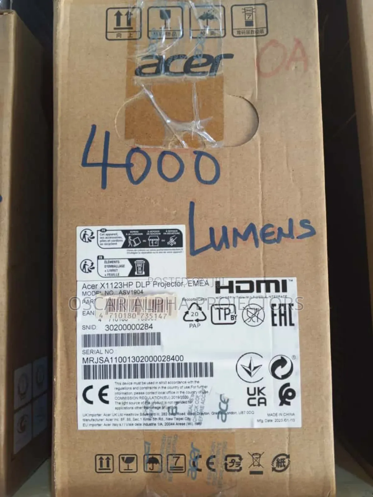 Acer 4000 Lumens
