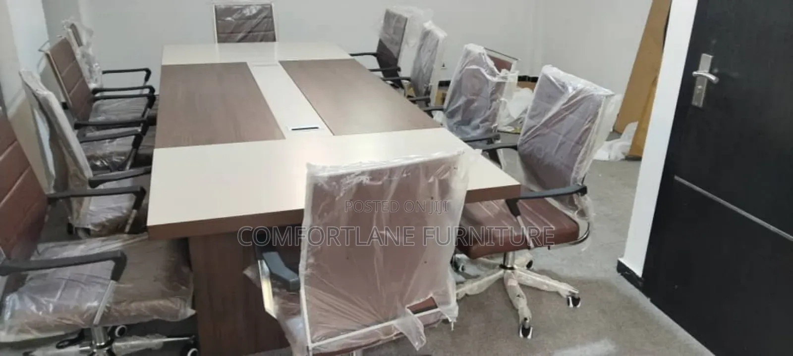 Conference Table by 10 Seaters