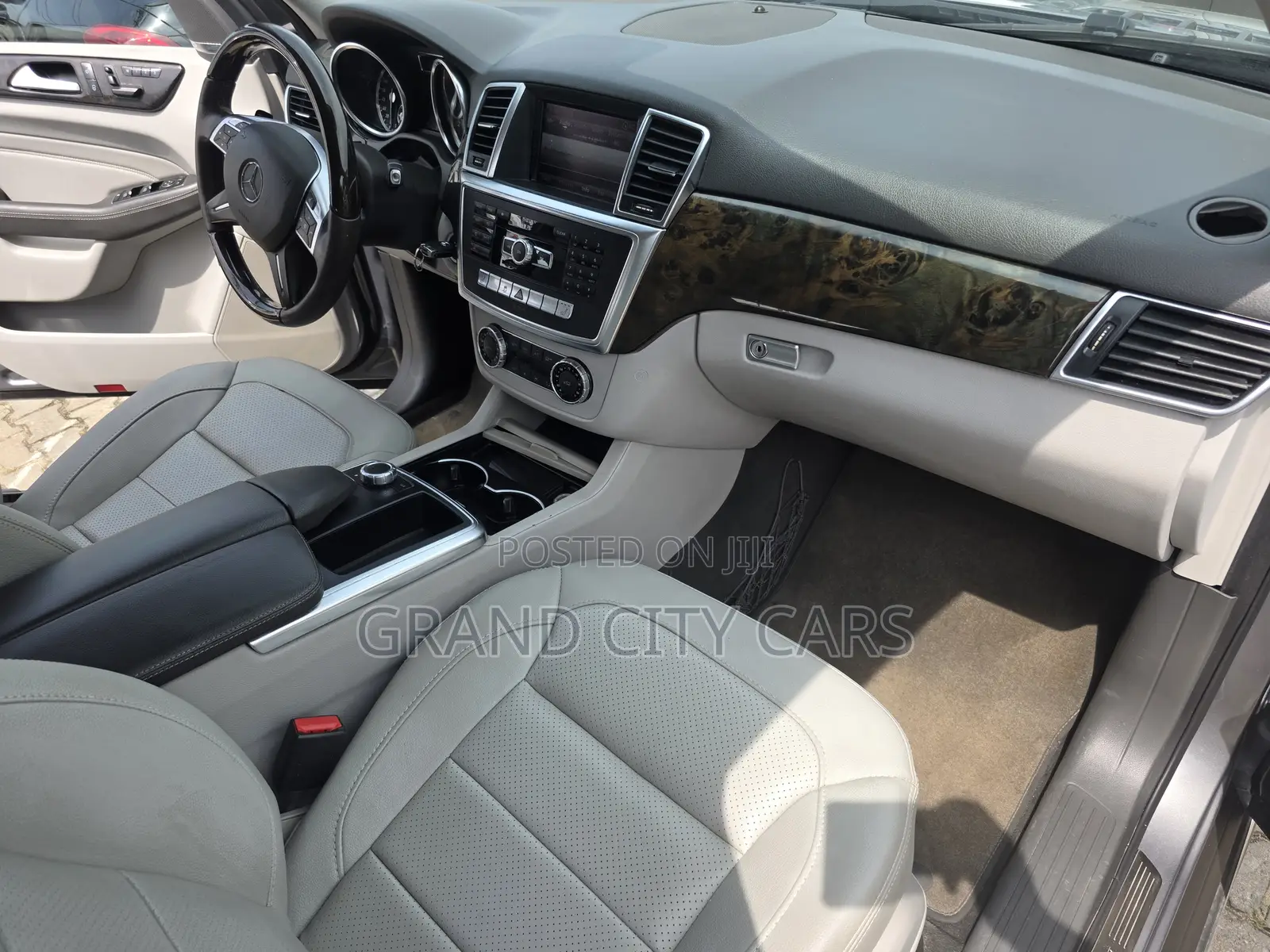 Mercedes-Benz M Class 2013 Gray