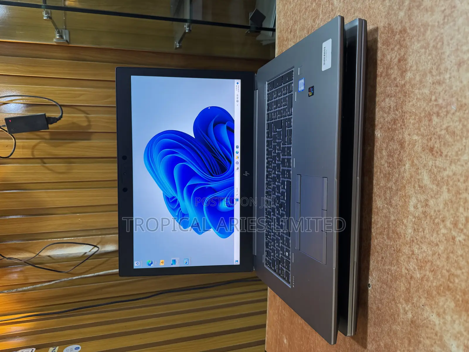 Laptop HP ZBook 17 G6 128GB Intel Xeon SSD 1T