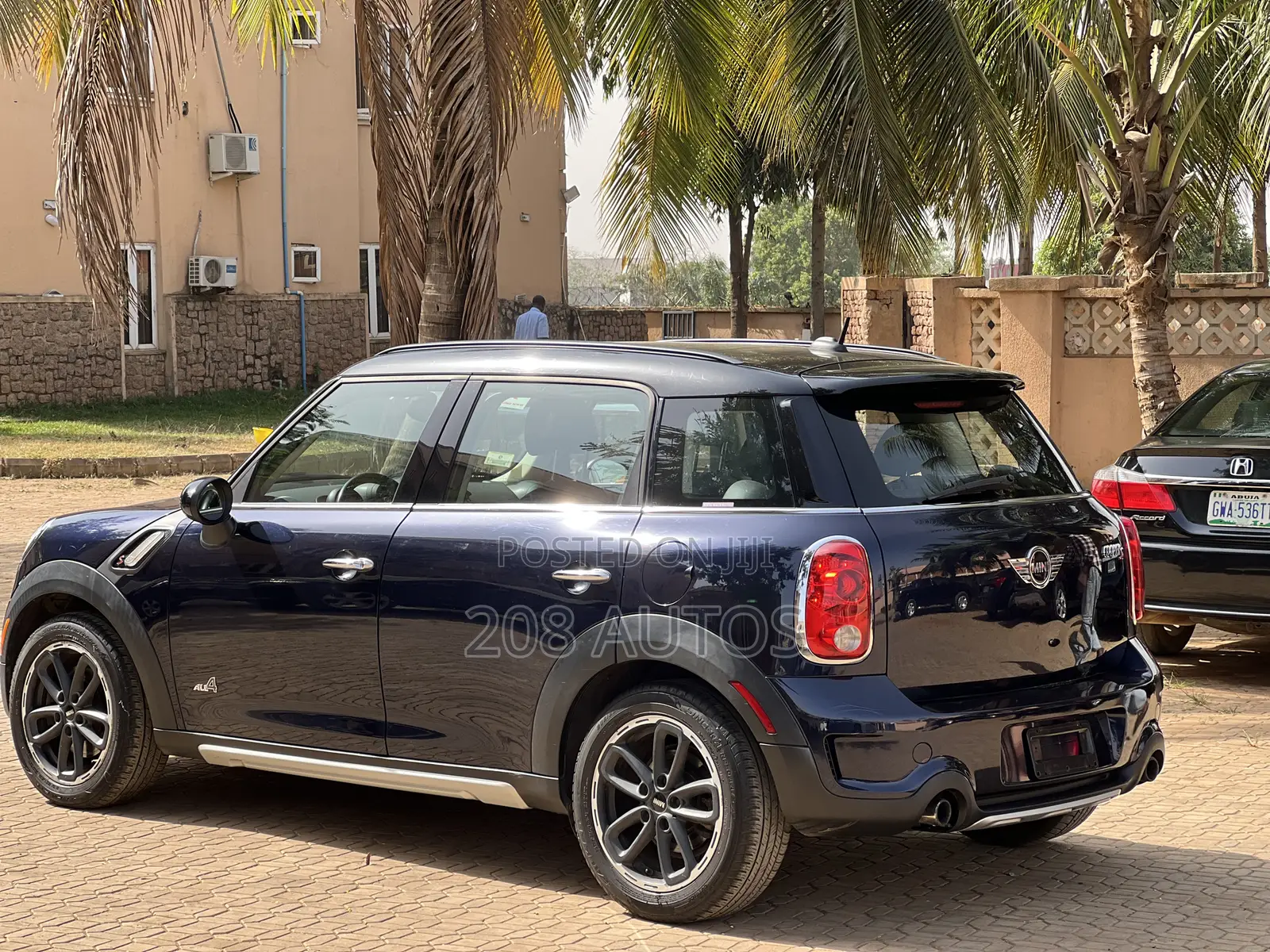 Mini Cooper 2016 Blue
