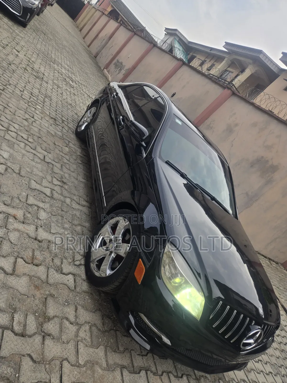 Mercedes-Benz C300 2009 Black