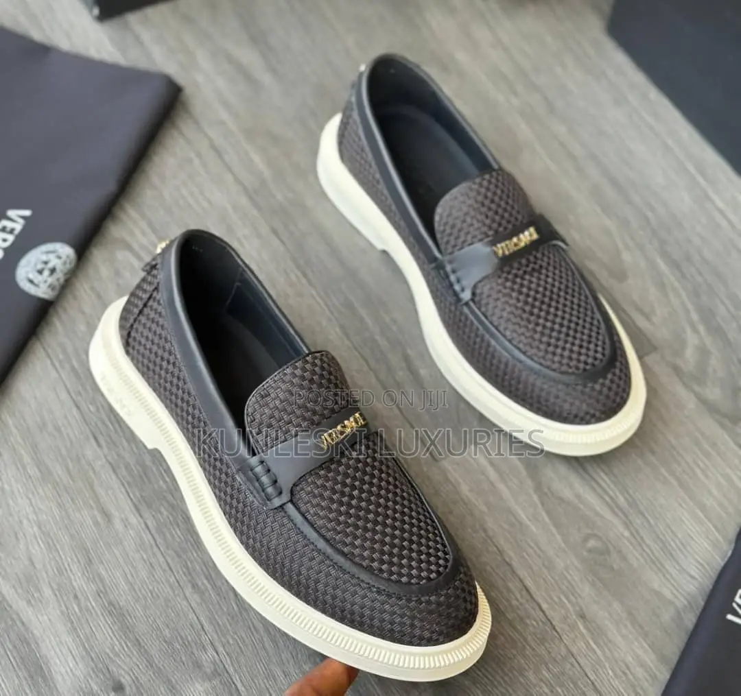 Original Versace Leather Loafers Shoe in Two Colors Ways