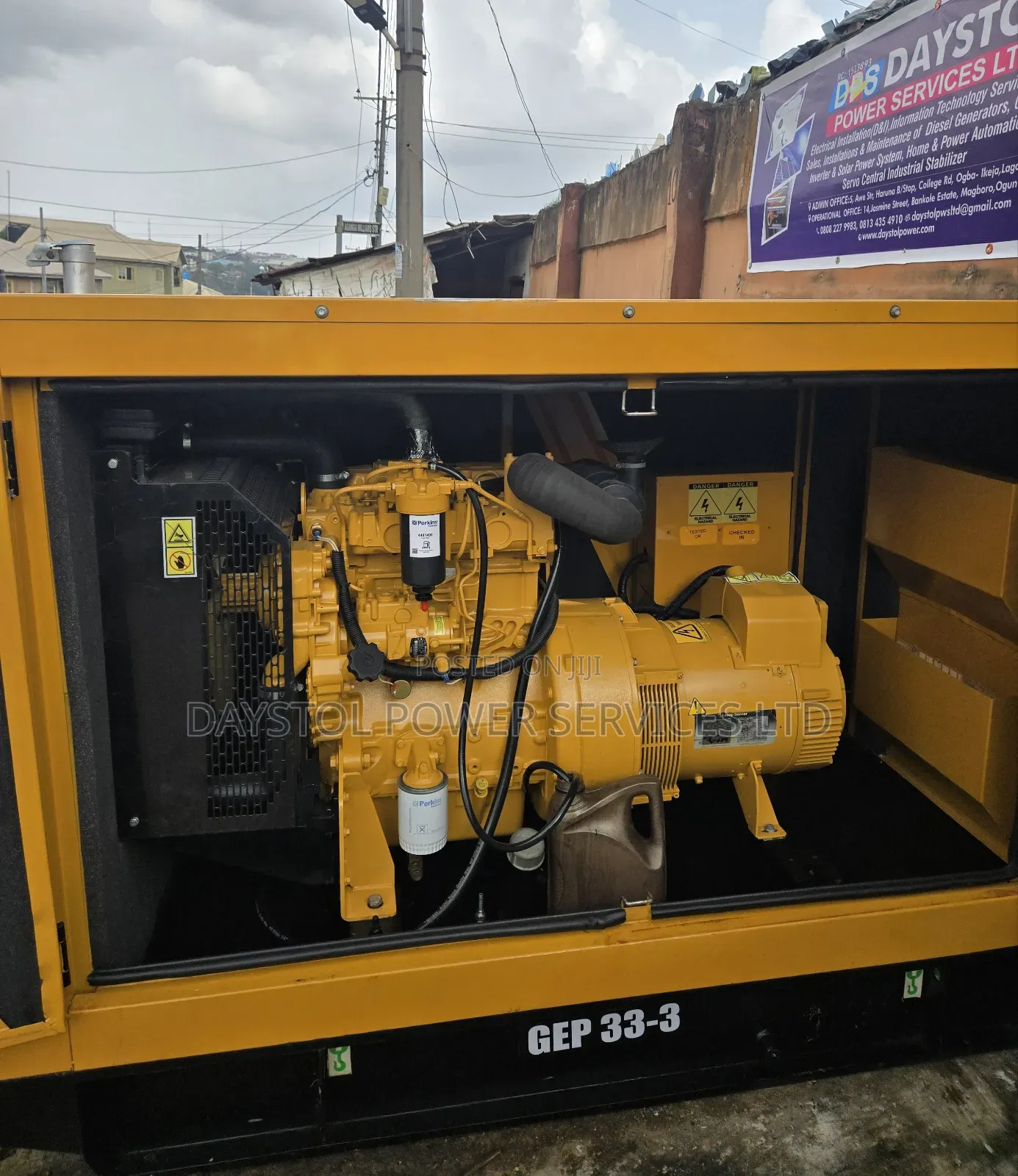 33kva Cat Mantrac (Original Uk Perkins Engine) Soundproof Generator