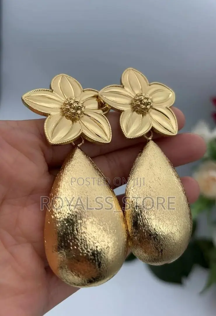 Luxury Statement Earrings for Special Occasions