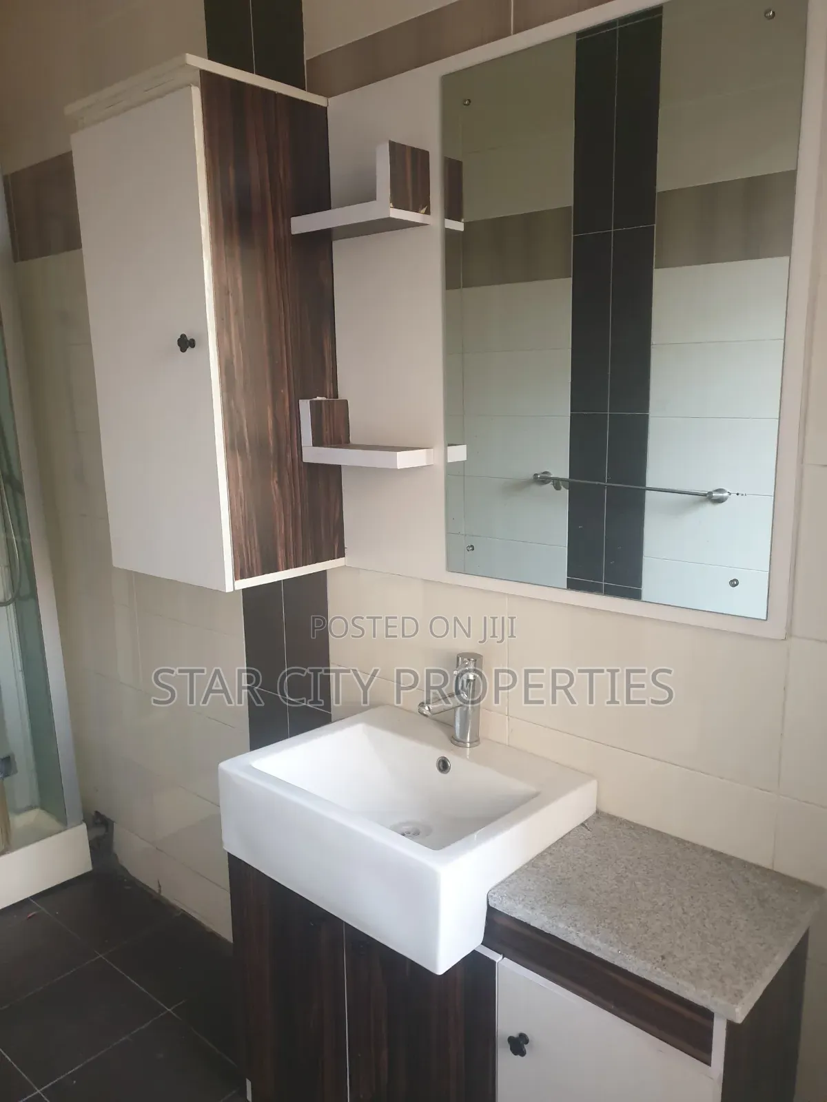 3bdrm Apartment in Magodo Ph, GRA Phase 2 Shangisha for rent